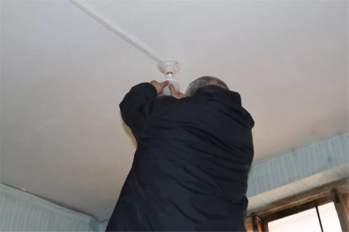 月薪2万元以下税负可降五成以上_开云kaiyun官方网站(图1) kaiyun官网入口